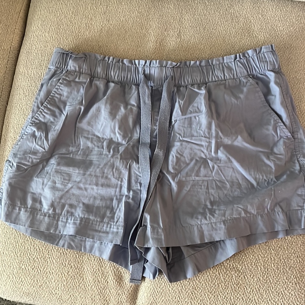 Loft Large Mid Rise Cargo Shorts 2 pair